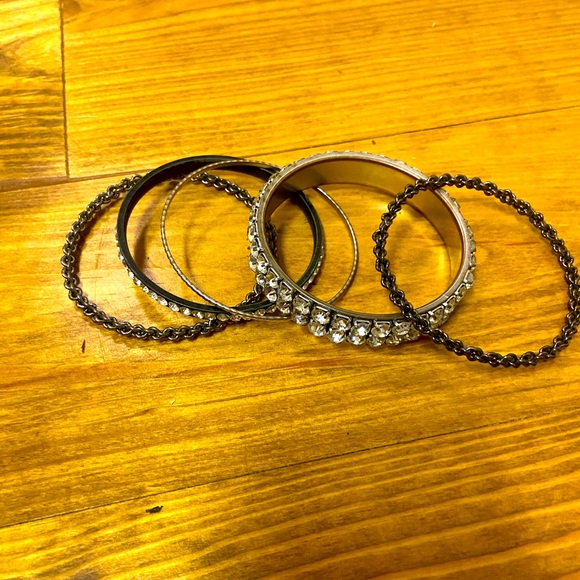 Women’s Rhinestone Bangle Bracelet Set - Picture 3 of 3